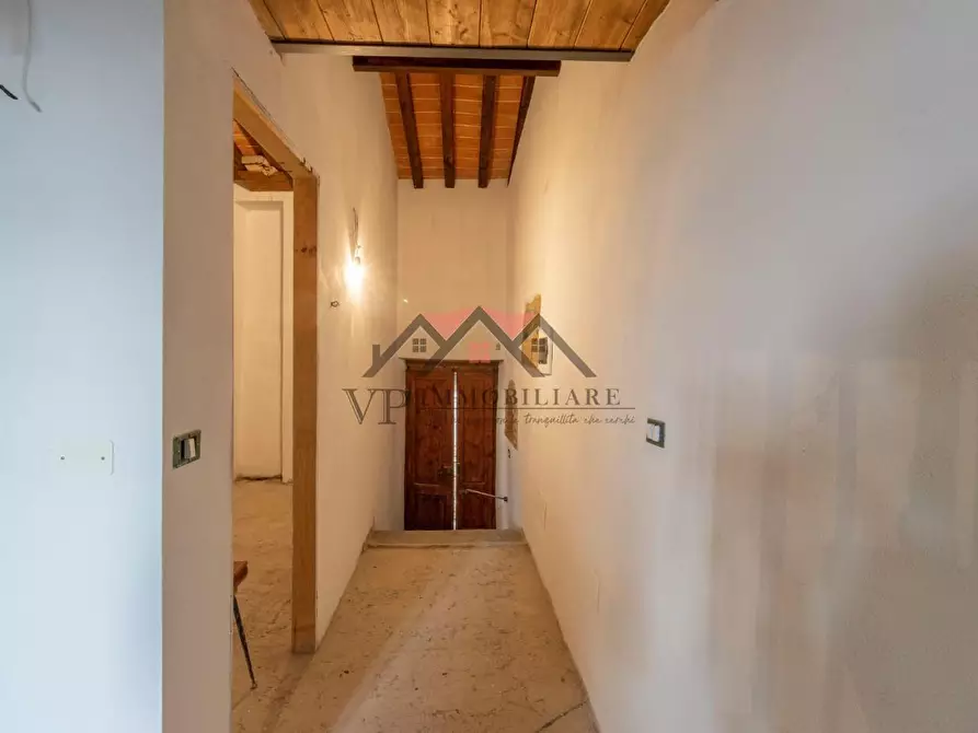 Immagine 11 di Appartamento in vendita  a Castelnuovo Val Di Cecina