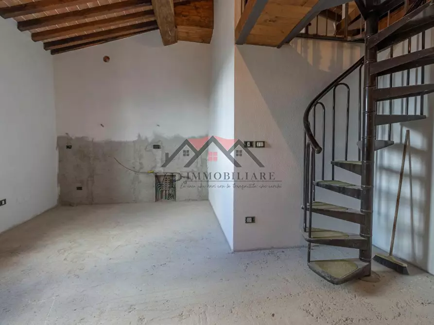 Immagine 4 di Appartamento in vendita  a Castelnuovo Val Di Cecina