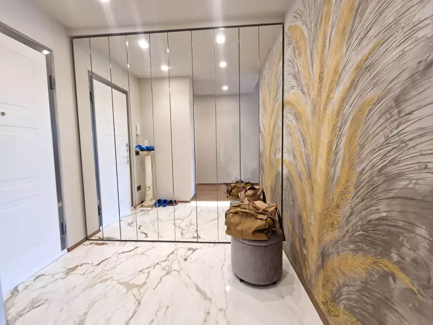 Immagine 19 di Appartamento in vendita  a Carrara