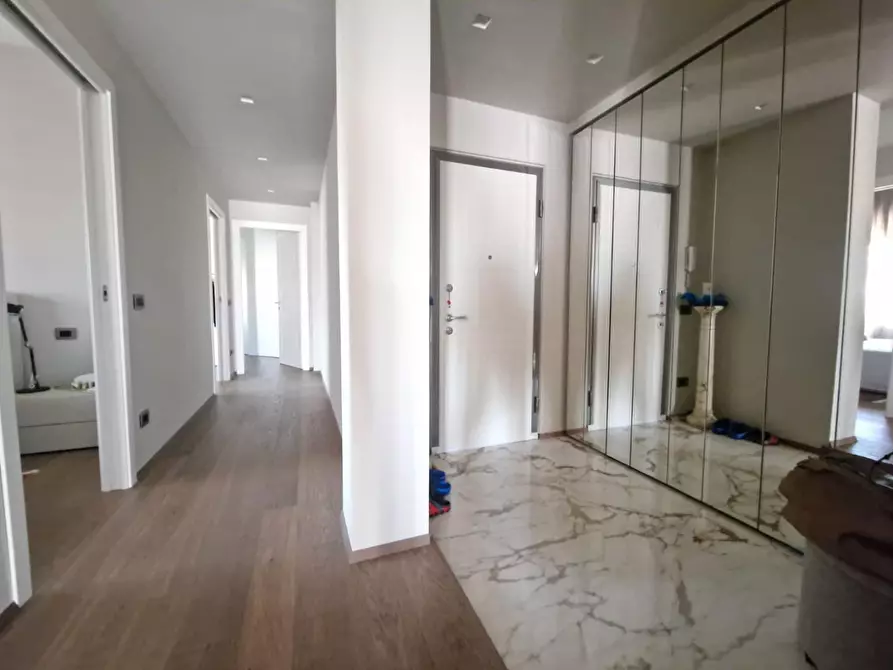 Immagine 20 di Appartamento in vendita  a Carrara