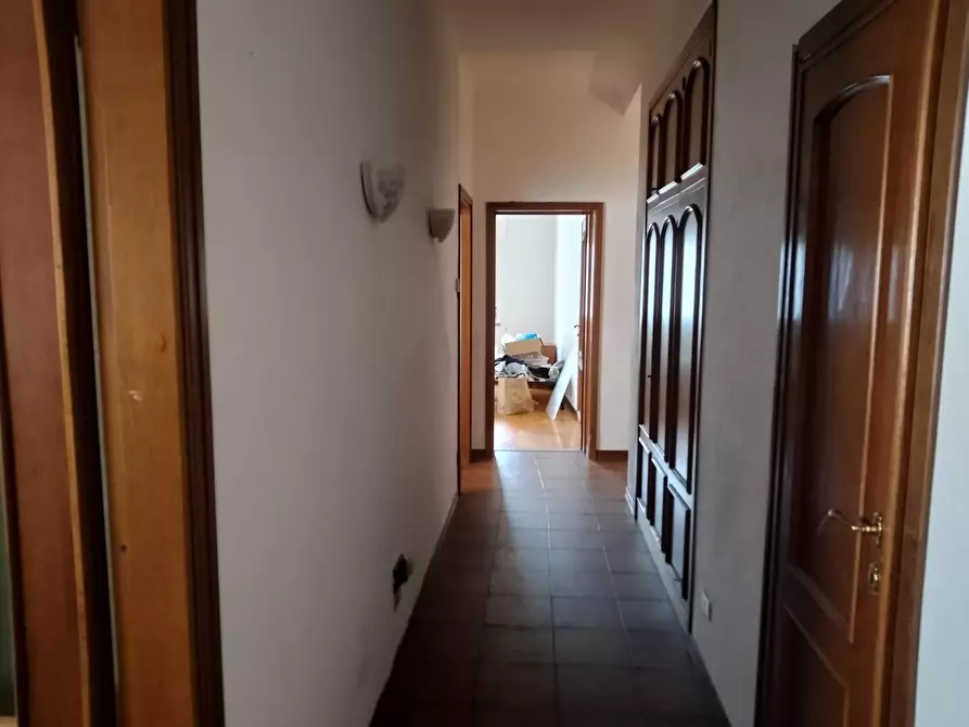 Immagine 5 di Appartamento in vendita  a Pisa