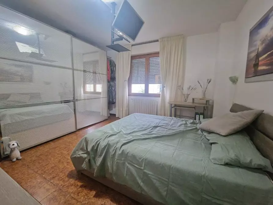 Immagine 21 di Appartamento in vendita  a Carrara