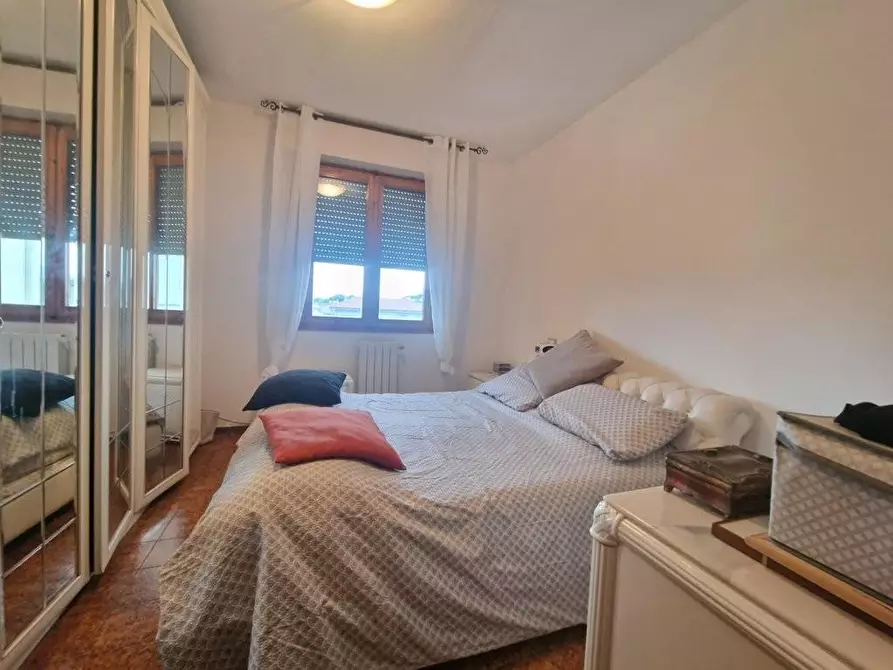 Immagine 16 di Appartamento in vendita  a Carrara