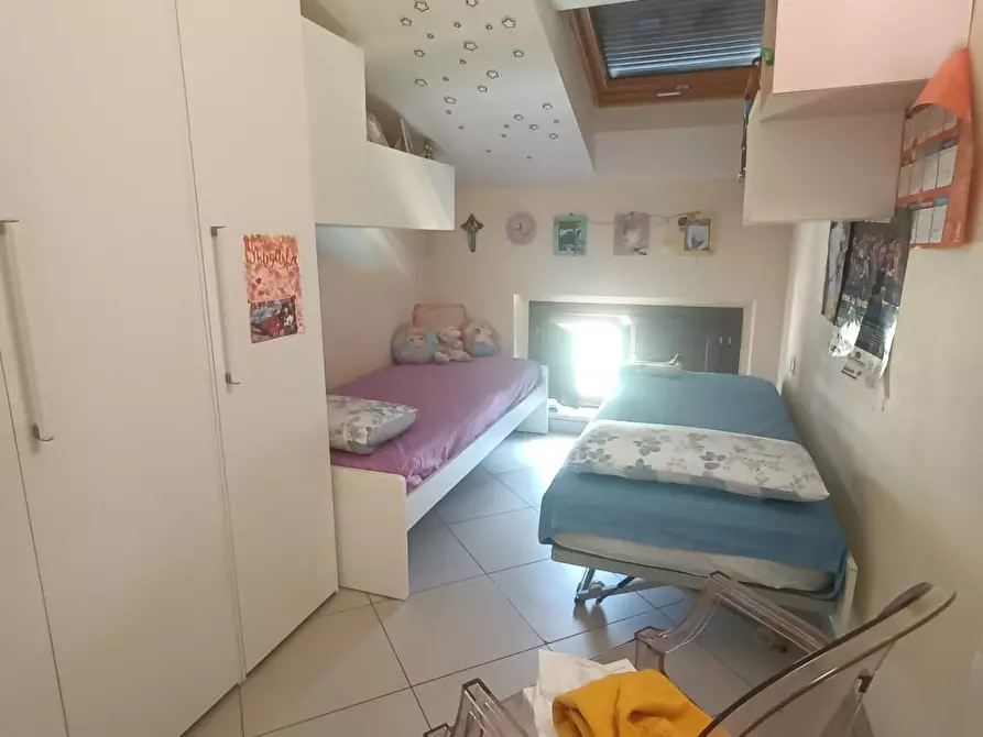 Immagine 22 di Appartamento in vendita  a Carrara