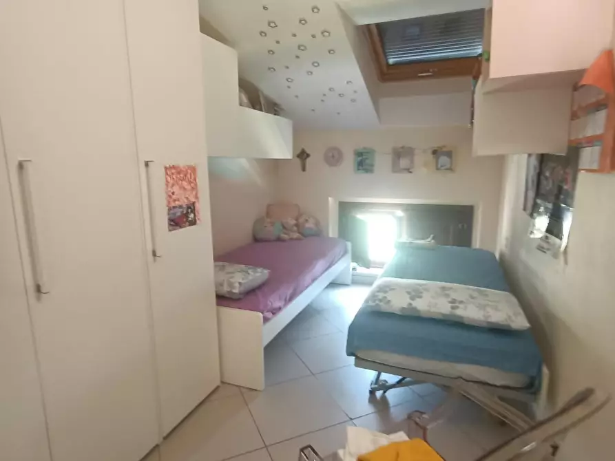 Immagine 21 di Appartamento in vendita  a Carrara