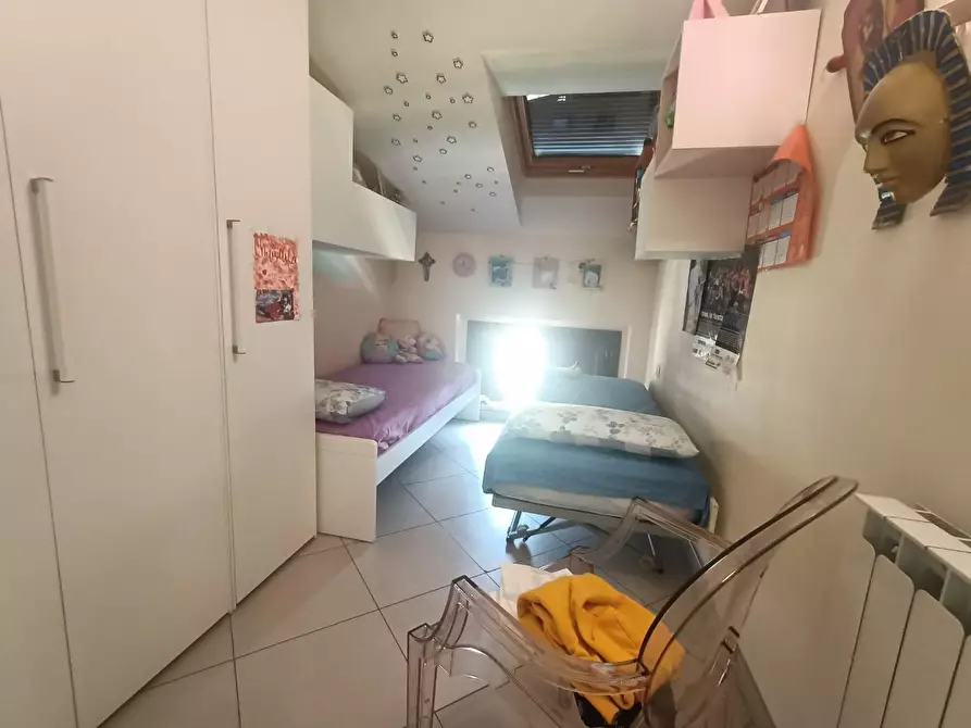 Immagine 23 di Appartamento in vendita  a Carrara