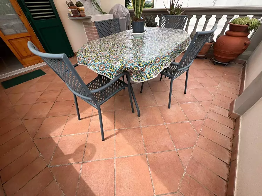 Immagine 19 di Casa semindipendente in vendita  a Empoli