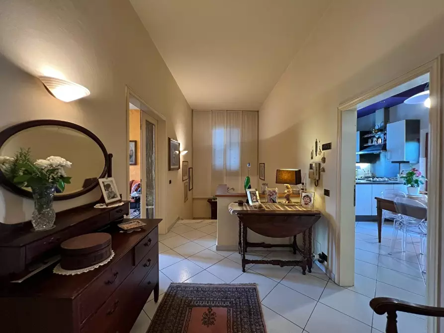 Immagine 9 di Casa semindipendente in vendita  a Empoli