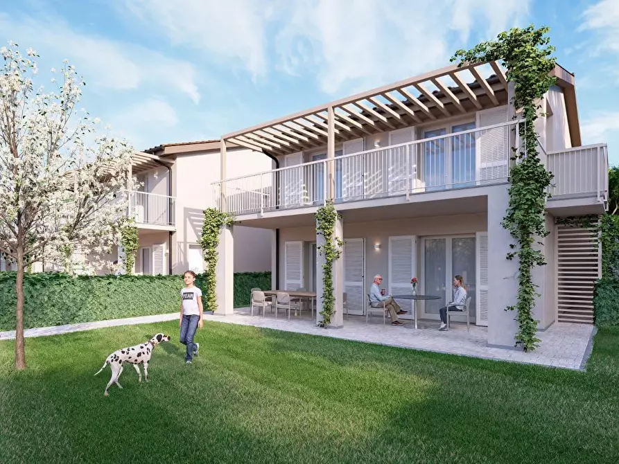 Immagine 7 di Casa bifamiliare in vendita  a Rosignano Marittimo