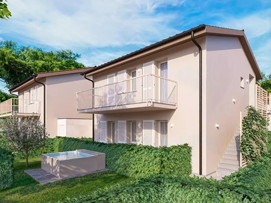 Immagine 16 di Casa bifamiliare in vendita  a Rosignano Marittimo