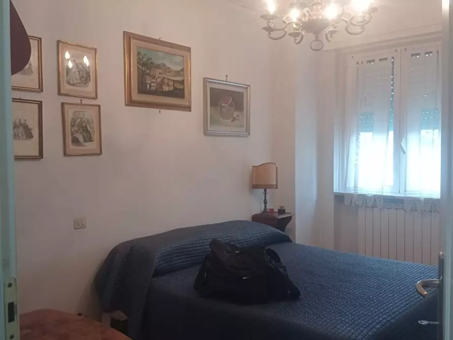 Immagine 8 di Appartamento in vendita  a Carrara