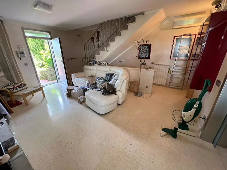 Immagine 5 di Villetta a schiera in vendita  a Guardistallo