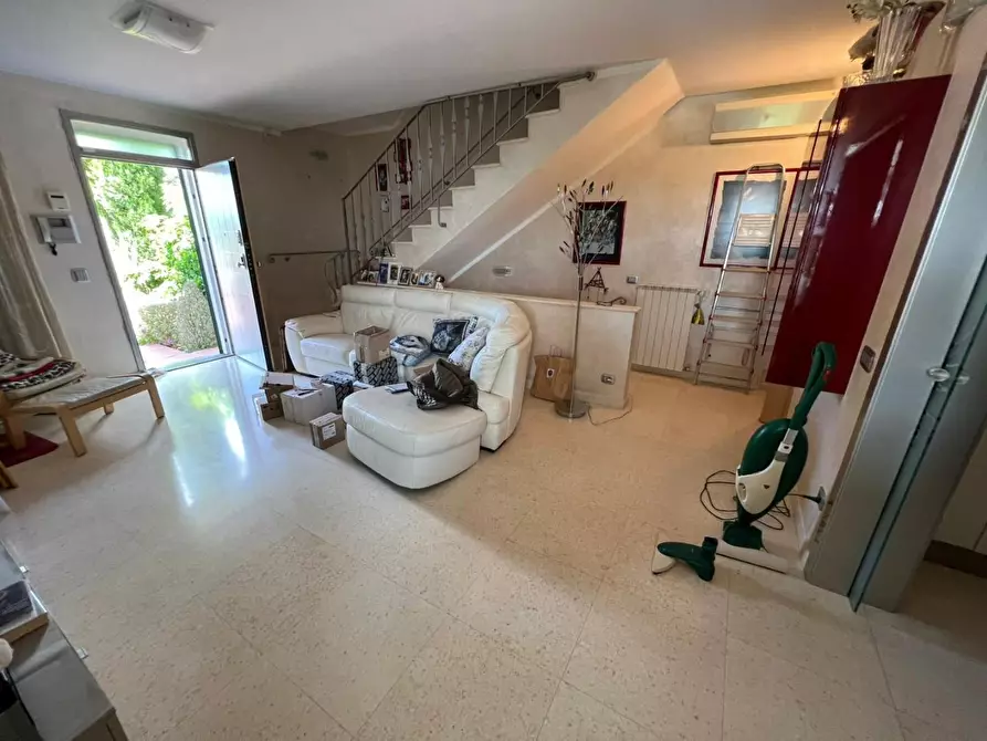 Immagine 7 di Villetta a schiera in vendita  a Guardistallo