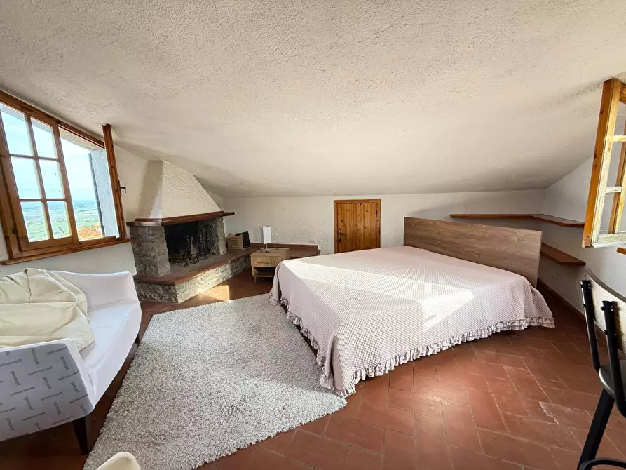 Immagine 16 di Appartamento in vendita  a Chianni