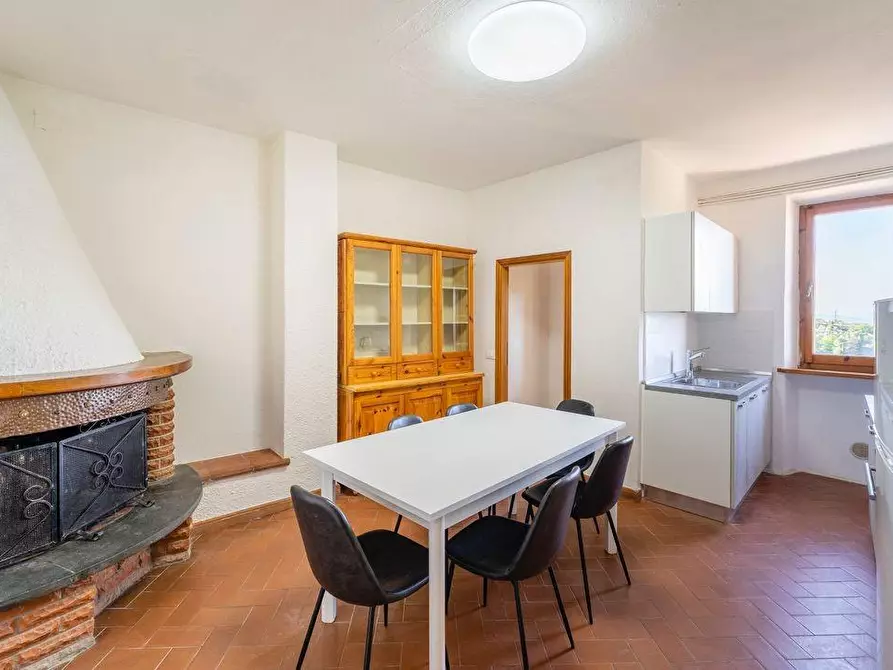 Immagine 3 di Appartamento in vendita  a Chianni