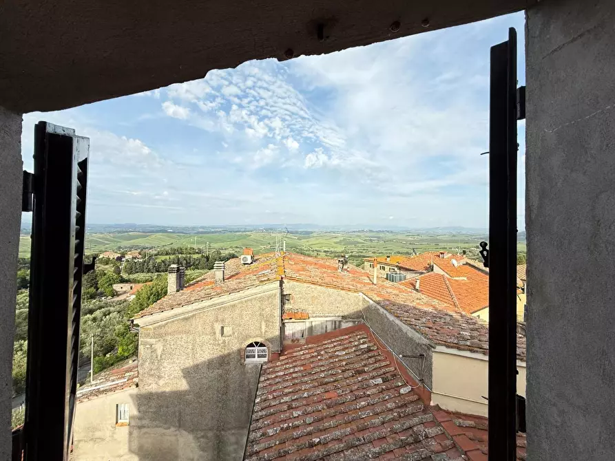 Immagine 20 di Appartamento in vendita  a Chianni