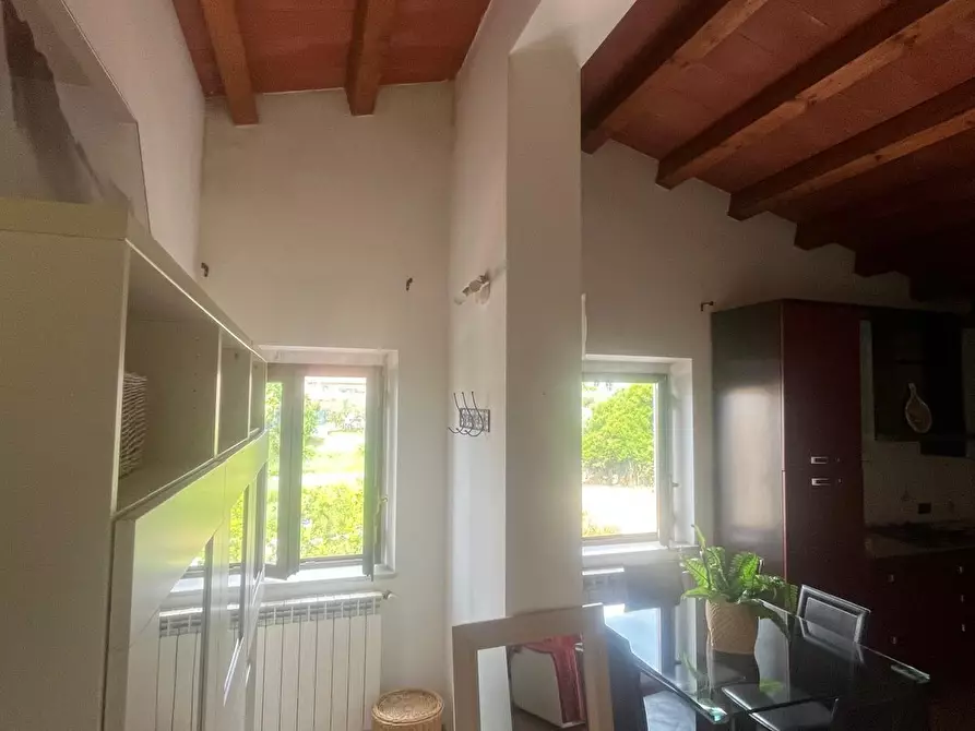 Immagine 7 di Appartamento in vendita  a Carrara