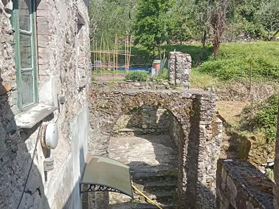 Immagine 8 di Casa semindipendente in vendita  a Aulla