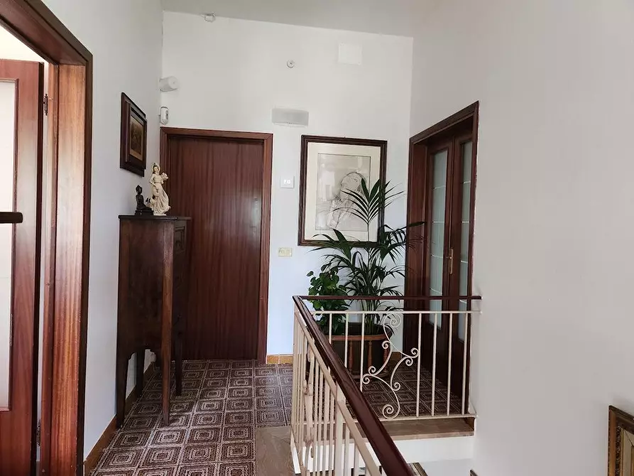 Immagine 20 di Casa indipendente in vendita  a Santa Maria A Monte