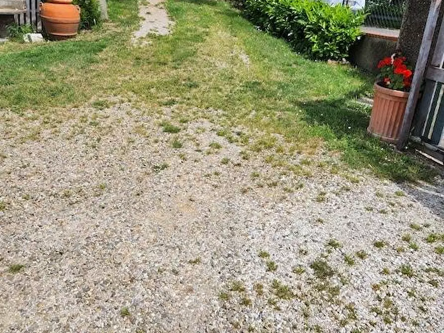 Immagine 4 di Casa indipendente in vendita  a Santa Maria A Monte