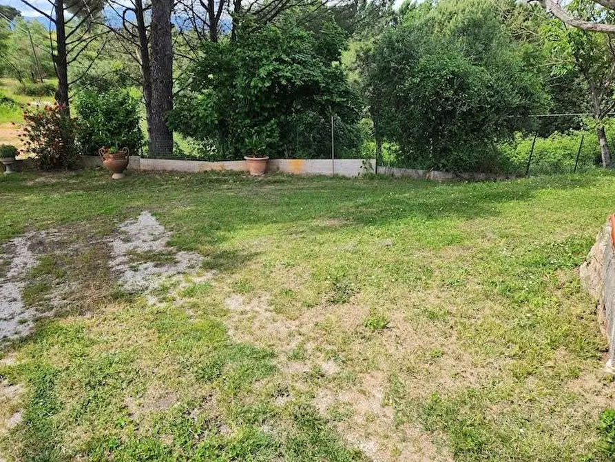 Immagine 6 di Casa indipendente in vendita  a Santa Maria A Monte