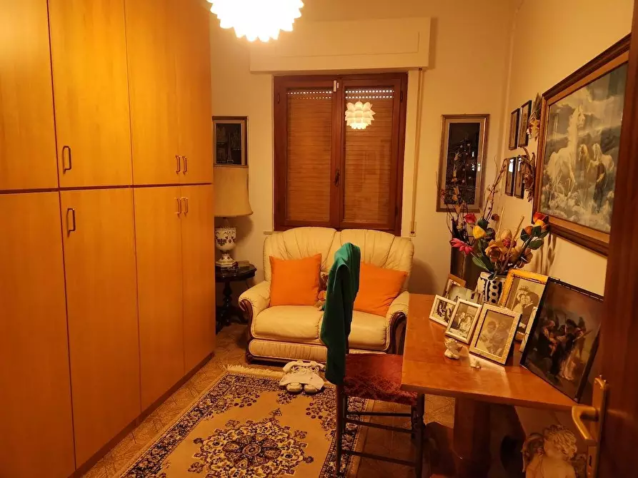 Immagine 33 di Casa indipendente in vendita  a Santa Maria A Monte