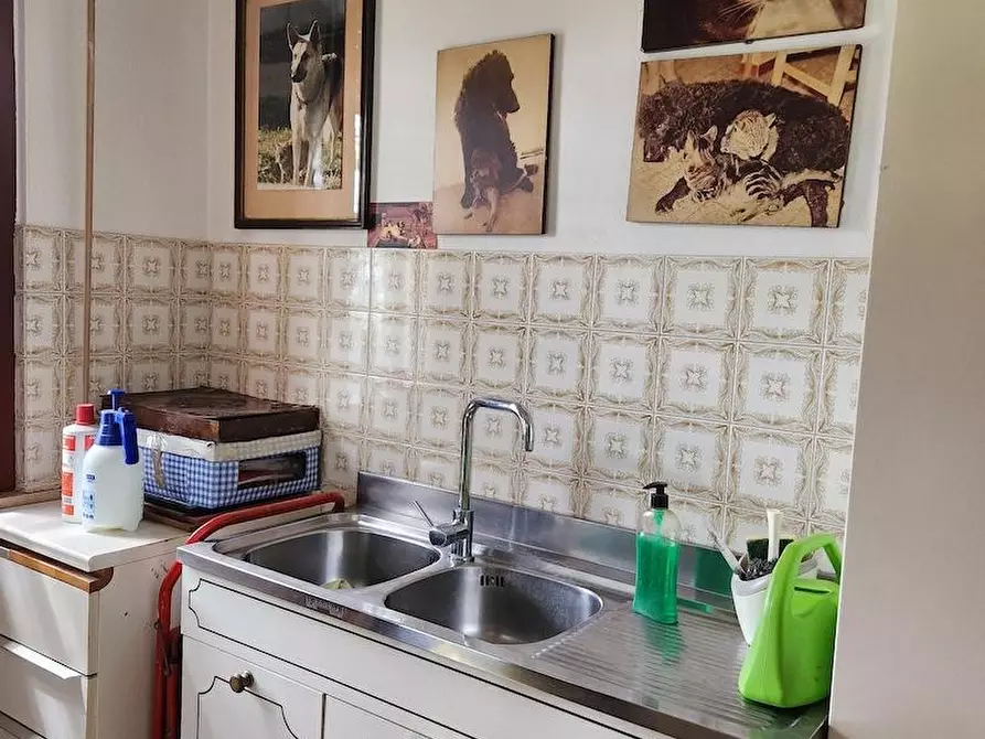 Immagine 24 di Casa indipendente in vendita  a Santa Maria A Monte