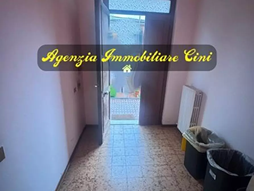 Immagine 15 di Appartamento in vendita  a Collesalvetti