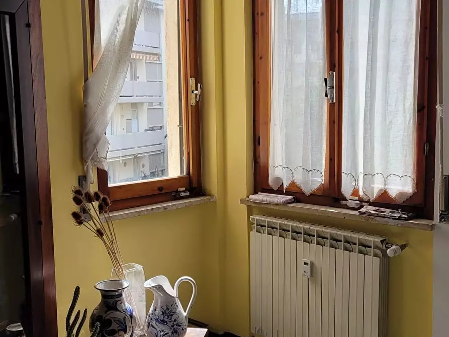 Immagine 9 di Appartamento in vendita  a Carrara