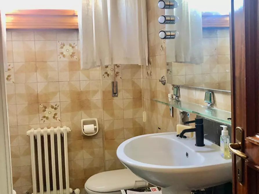 Immagine 9 di Appartamento in vendita  a Empoli