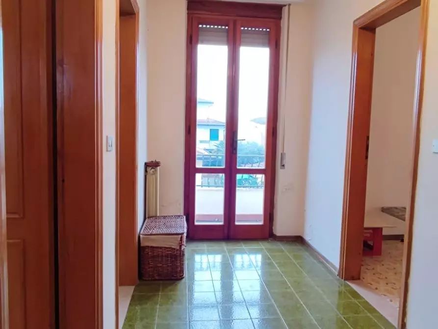 Immagine 24 di Casa bifamiliare in vendita  a Viareggio