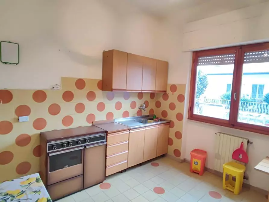 Immagine 19 di Casa bifamiliare in vendita  a Viareggio