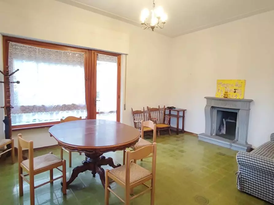 Immagine 21 di Casa bifamiliare in vendita  a Viareggio