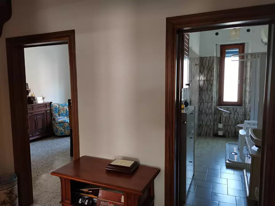 Immagine 27 di Appartamento in vendita  a Poggibonsi