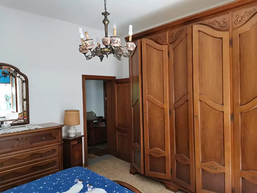 Immagine 21 di Appartamento in vendita  a Poggibonsi