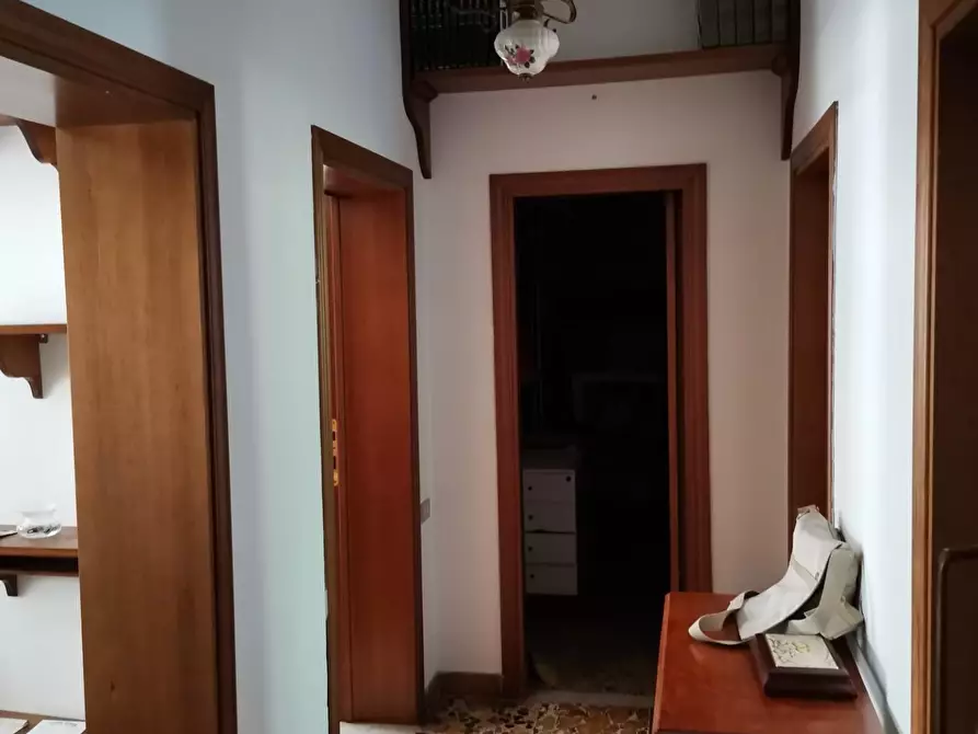 Immagine 22 di Appartamento in vendita  a Poggibonsi