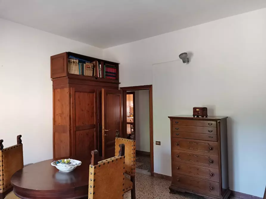 Immagine 13 di Appartamento in vendita  a Poggibonsi