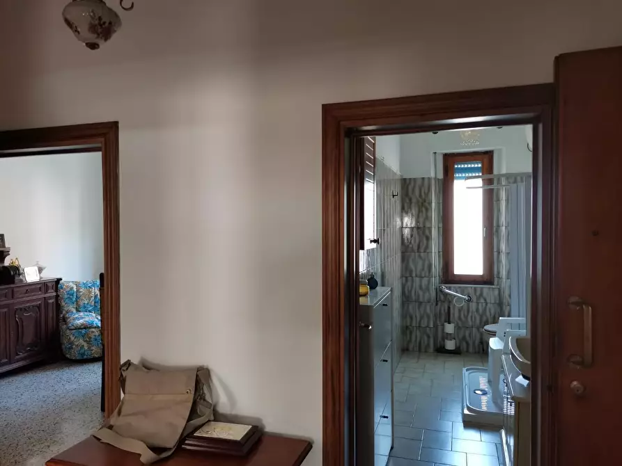 Immagine 26 di Appartamento in vendita  a Poggibonsi