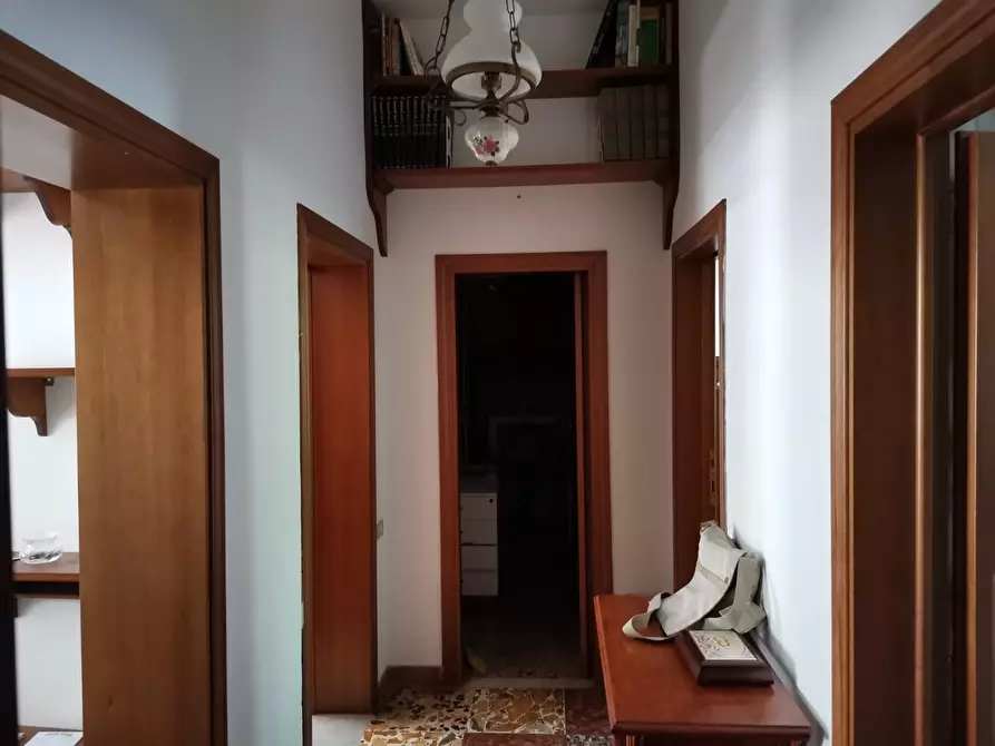 Immagine 23 di Appartamento in vendita  a Poggibonsi