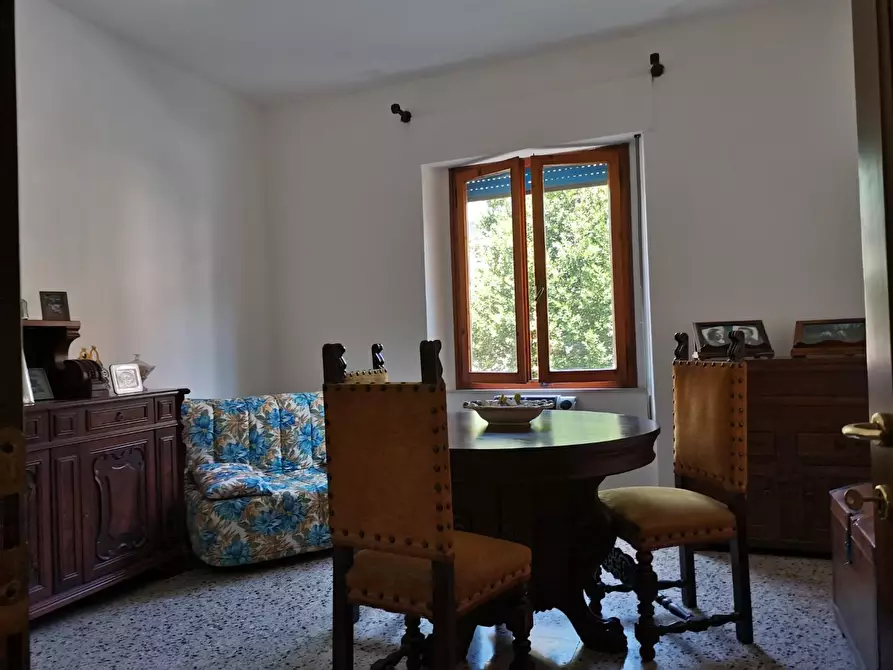 Immagine 15 di Appartamento in vendita  a Poggibonsi