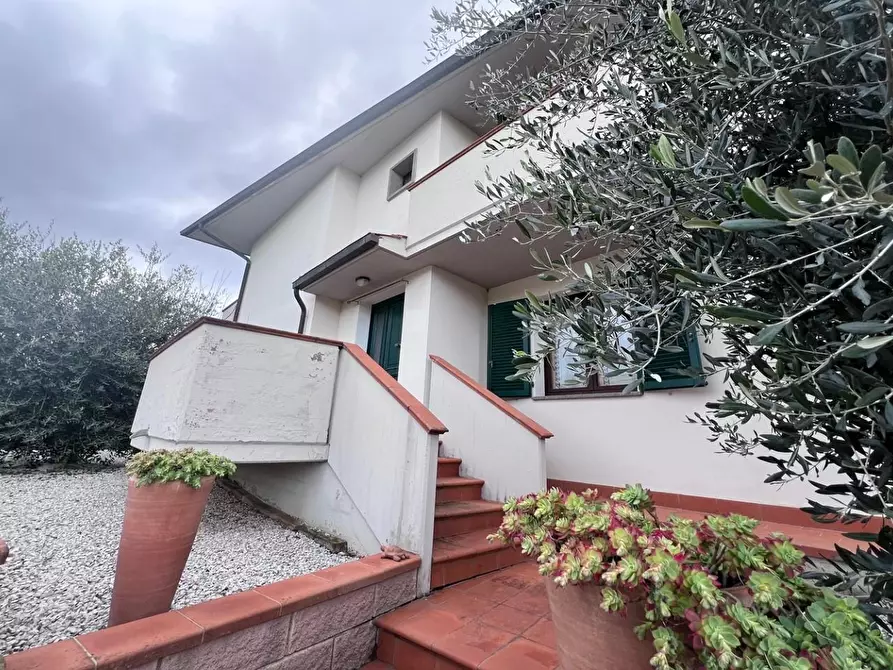 casa indipendente in vendita a Montaione