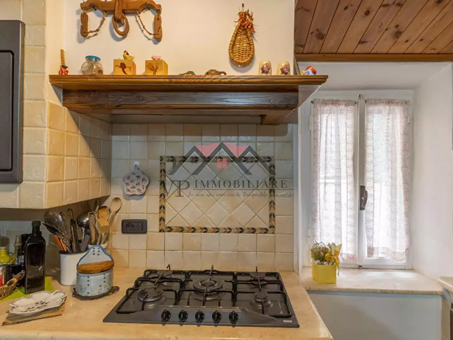 Immagine 4 di Appartamento in vendita  a Pomarance