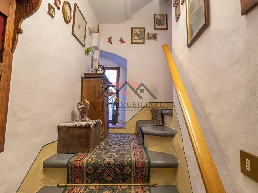 Immagine 22 di Appartamento in vendita  a Pomarance