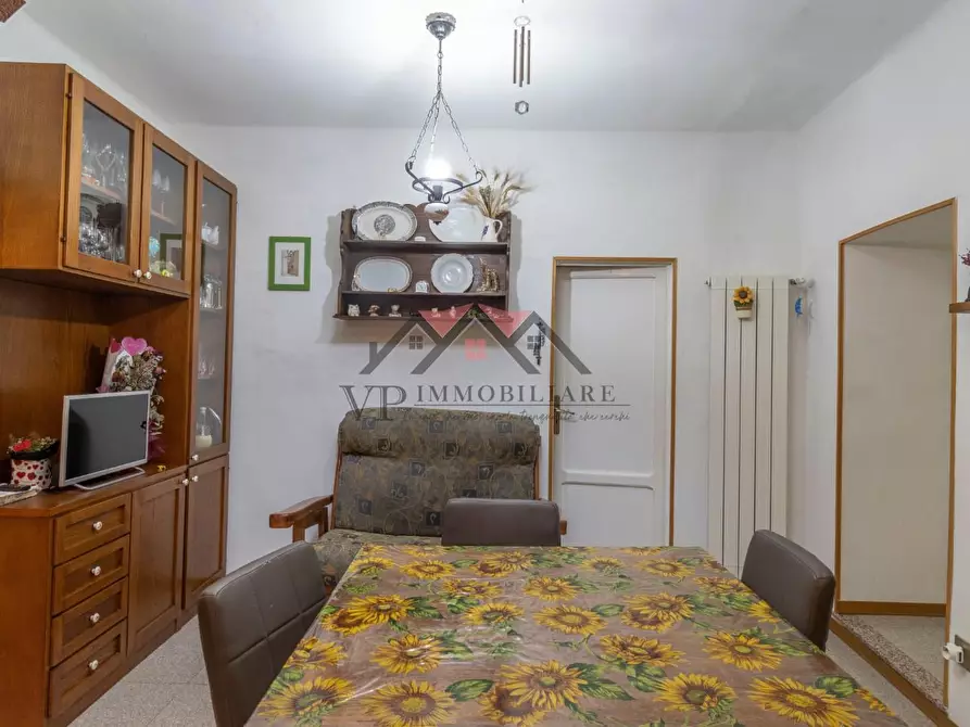 Immagine 9 di Appartamento in vendita  a Pomarance