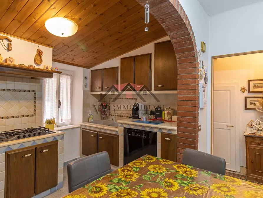 Immagine 7 di Appartamento in vendita  a Pomarance