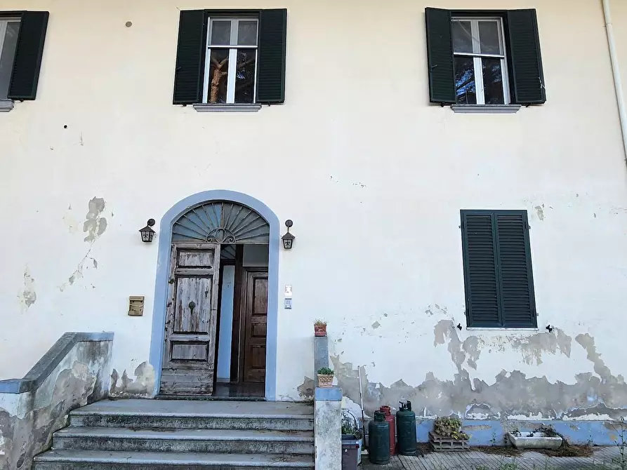 Immagine 7 di Villa in vendita  a Cecina