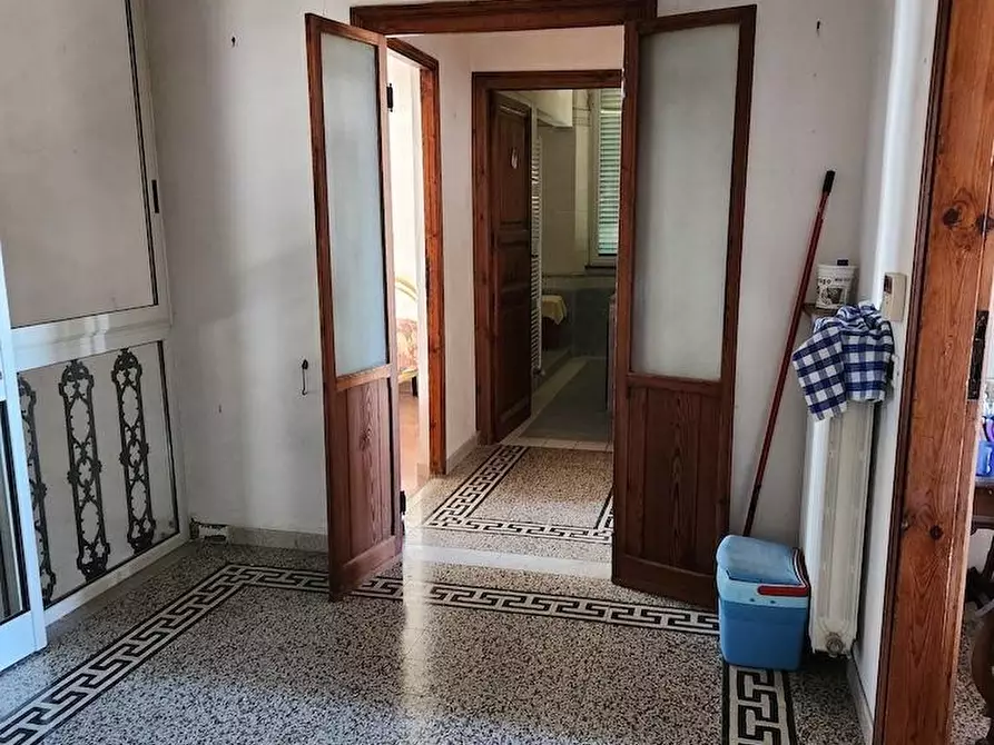 Immagine 9 di Villa in vendita  a Cecina