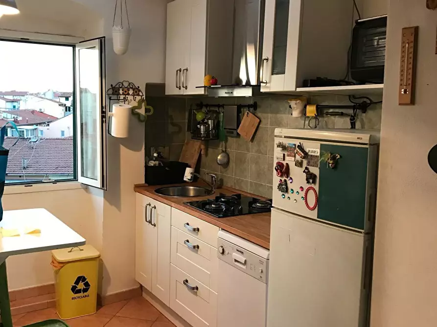 Immagine 11 di Appartamento in vendita  a Livorno