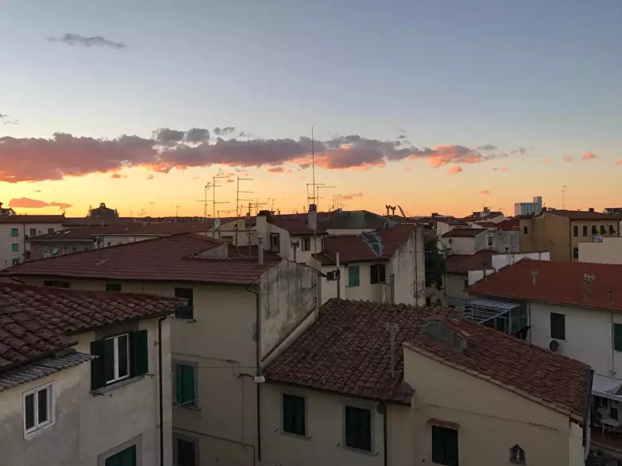 Immagine 22 di Appartamento in vendita  a Livorno