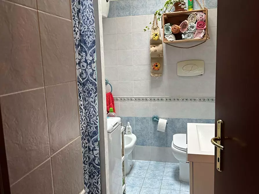 Immagine 21 di Appartamento in vendita  a Livorno